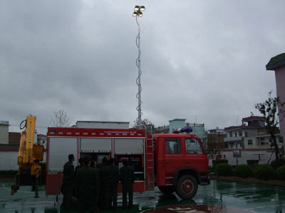 SGX5121TXFJY80搶險(xiǎn)救援消防車(chē)