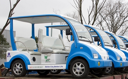 電動運鈔車用以運載各銷售點的零錢