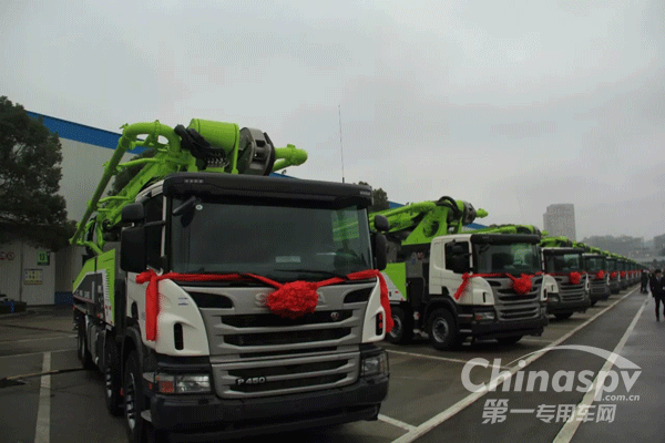 中聯(lián)重科產(chǎn)品推廣會斬獲1.6億大單