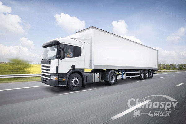 2017全國(guó)貨運(yùn)量達(dá)479億噸