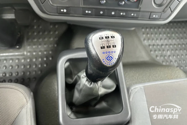 建筑工地到底有誰在啊？-江淮飛越J3自卸車