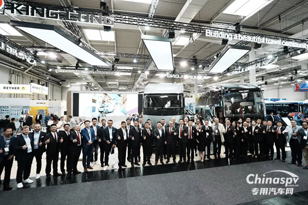 直擊漢諾威現(xiàn)場(chǎng) 綠色交通“金龍方案”閃耀國(guó)際頂級(jí)車展