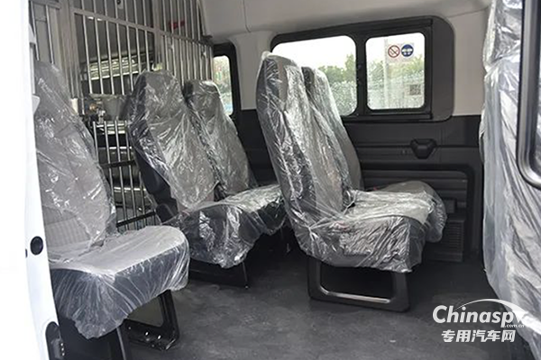 打造忠誠(chéng)鐵衛(wèi) 筑牢“防火墻” 森源鴻馬多功能押解車發(fā)往吉林