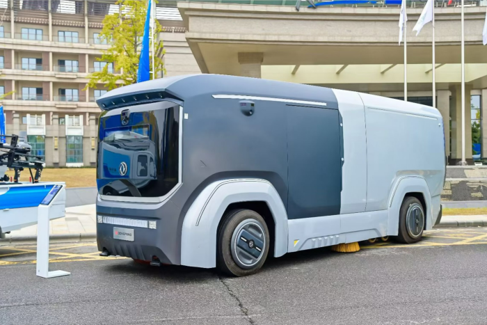 東風(fēng)股份攜多款重磅專(zhuān)改新品，共話(huà)專(zhuān)用車(chē)產(chǎn)業(yè)新發(fā)展