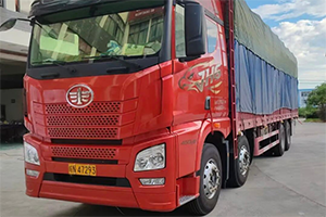 百公里油耗22L！玉柴大馬力重機成為陳師傅賺錢的“好拍檔”