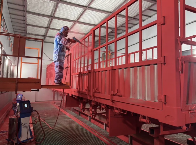 首達引進KTL靜電噴粉線，給掛車打造一身專屬“鎧甲”！