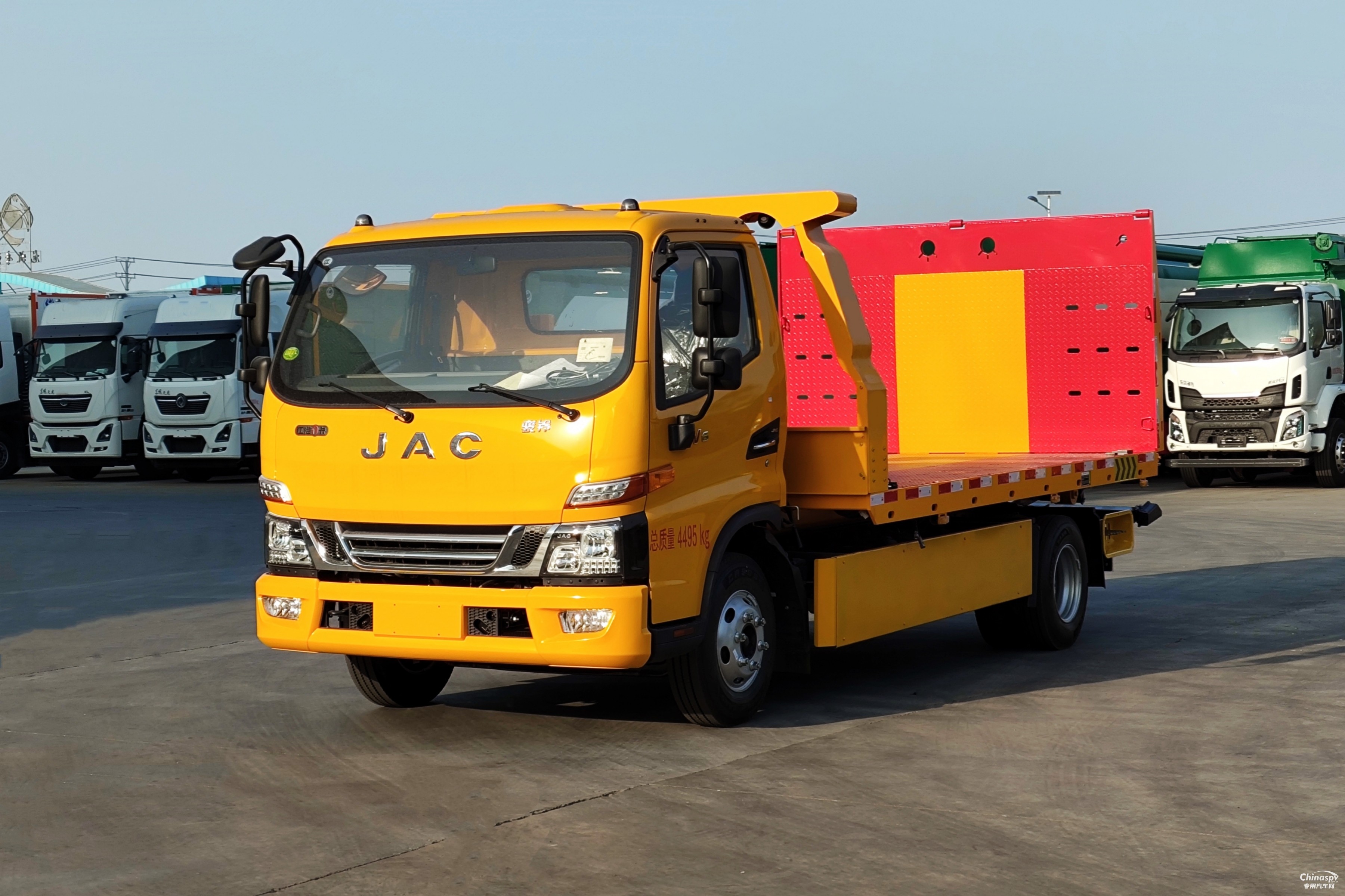 駿鈴V6藍(lán)牌清障車：江淮配玉柴，財(cái)源滾滾來