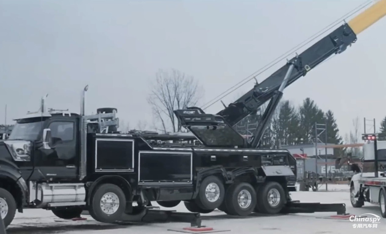 力量與靈活的完美碰撞，加拿大大型清障車市場新標桿