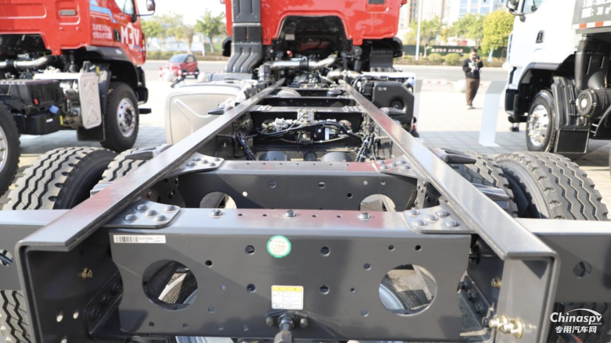乘龍H5 4×2極限自卸車的踏實(shí)感從何而來(lái)？
