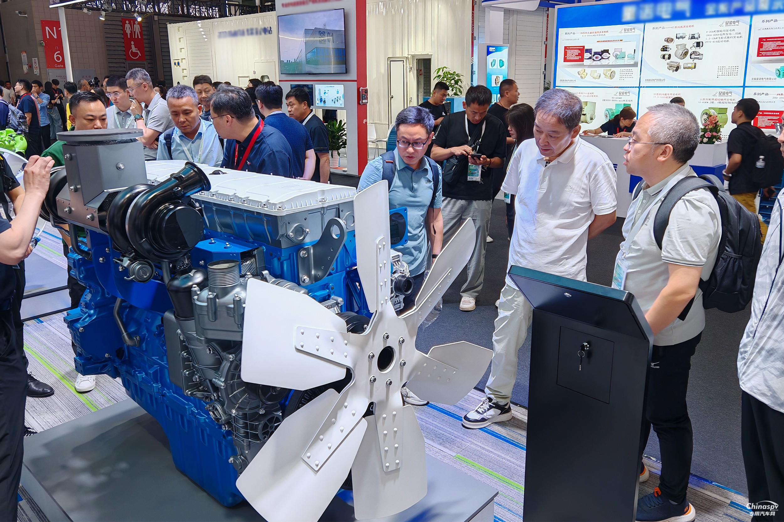 上海GPOWER動(dòng)力展上，濰柴又搞“大”動(dòng)作