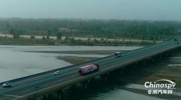 東風(fēng)康明斯天然氣一體化動力鏈綜合路況實(shí)測圓滿收官：“既快又省”無懼征途！