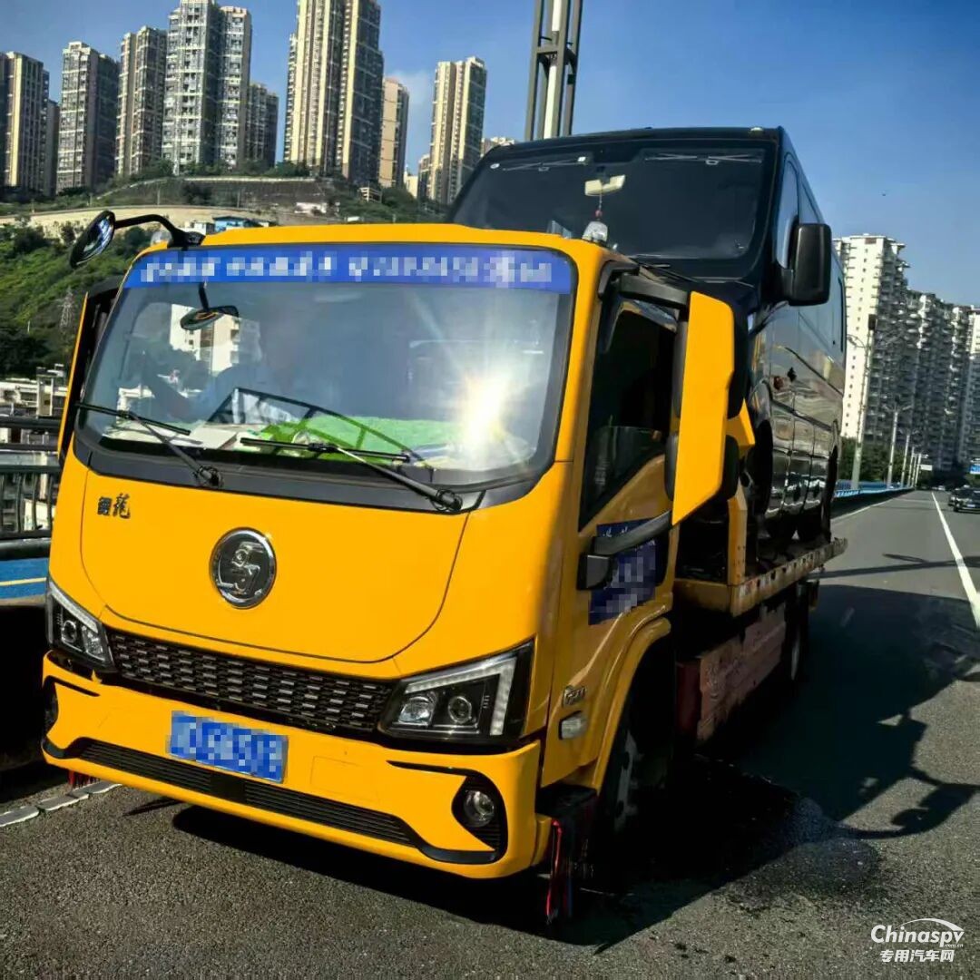 清障救援“不考慮其他車”！羅老板只認陜汽+康明斯