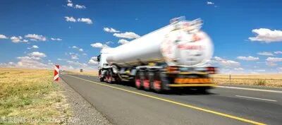 危險(xiǎn)化學(xué)品裝卸車安全！附各類危化品裝卸安全要求