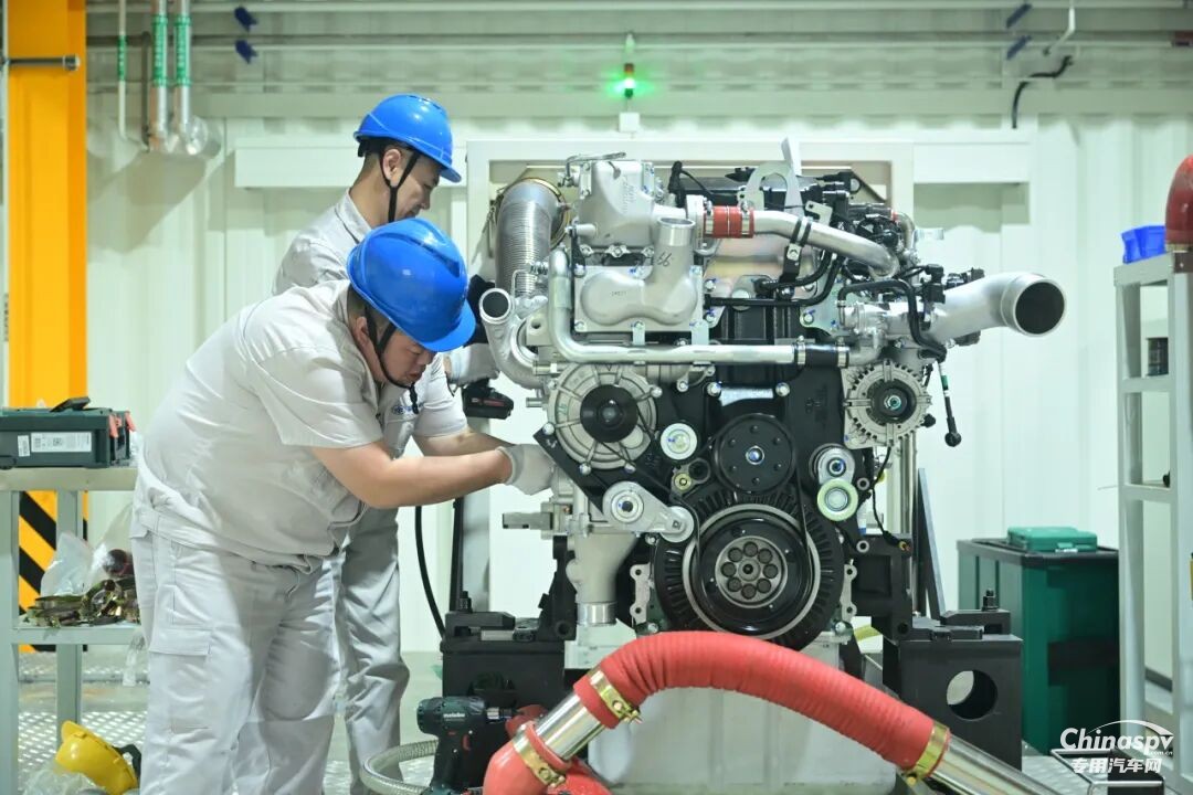 解放動力：黨建引領(lǐng)聚合力，高產(chǎn)攻堅顯擔當