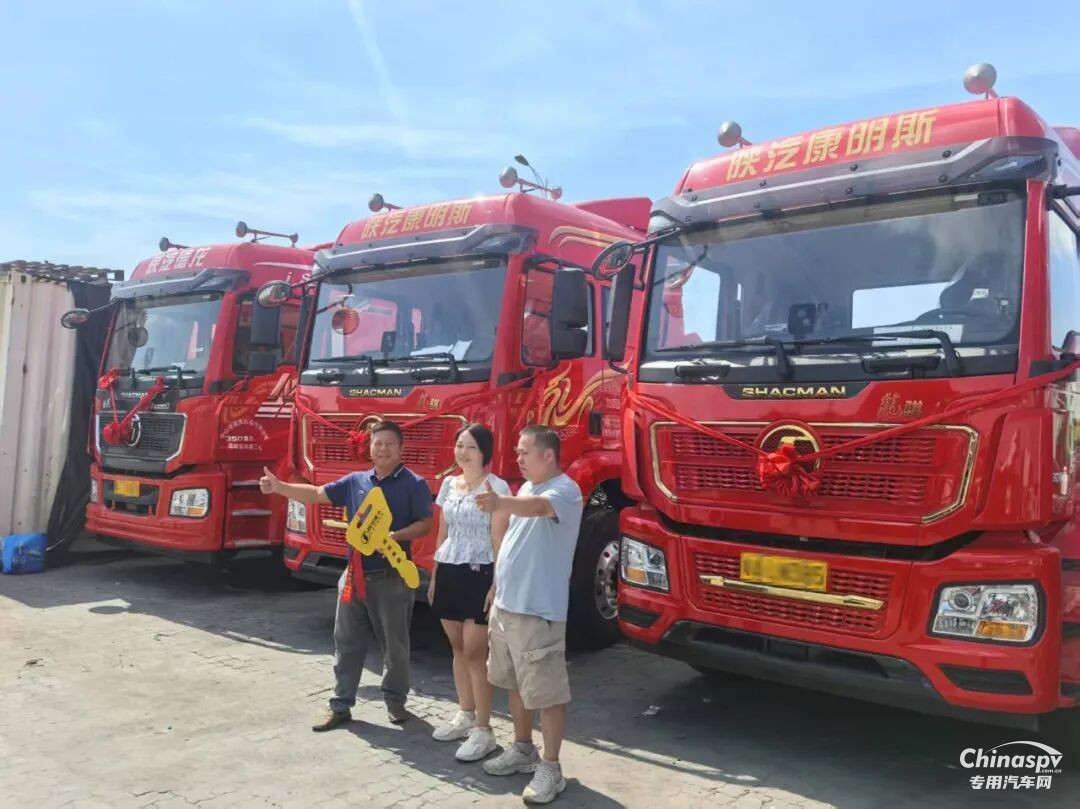 港口貨運選什么車？陜汽龍騏+西安康明斯M10發(fā)動機成高贊“增效利器”！