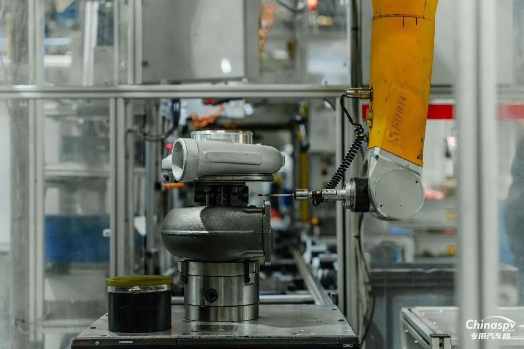 本土智造再突破！無錫康明斯大馬力增壓器“芯智造”能力升級