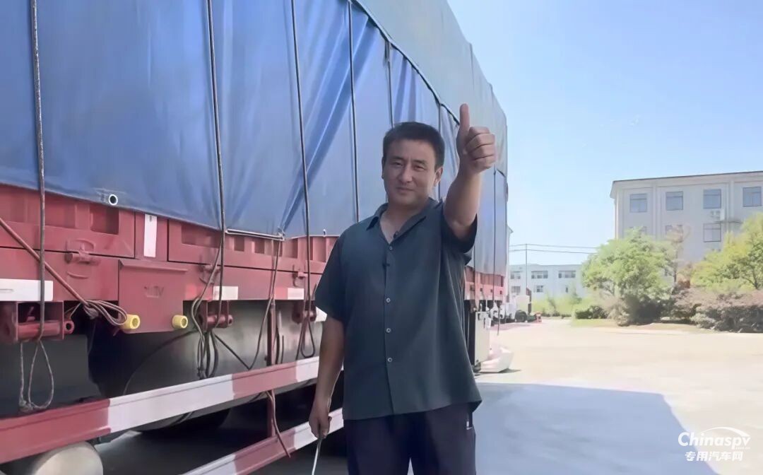 百公里油耗22L！玉柴大馬力重機(jī)成為陳師傅賺錢的“好拍檔”
