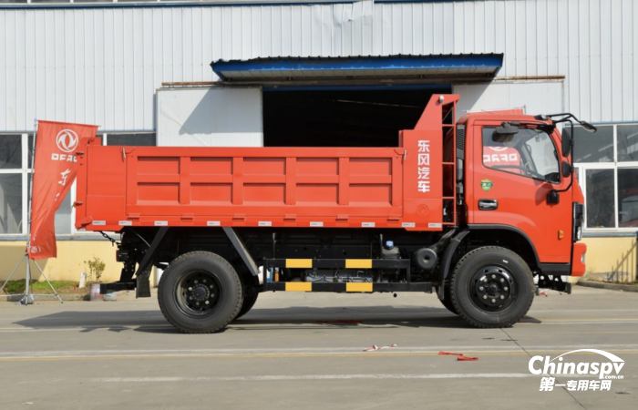 建設(shè)美麗沁陽 6臺東風(fēng)福瑞卡R7自卸車成功交付