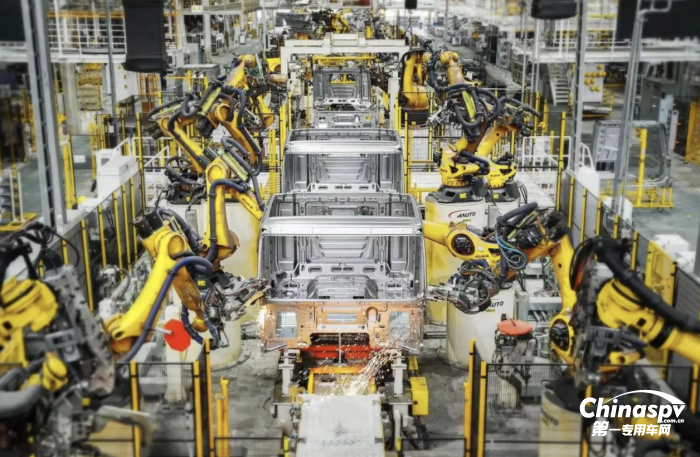 7月起國六b全面實施！上汽紅巖已實現(xiàn)超前切換