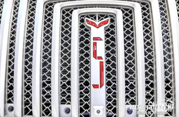 拉風(fēng)外形+高端內(nèi)核，江淮跨越V5閃耀武漢車(chē)展