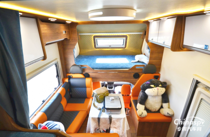 五菱新能源百姓房車