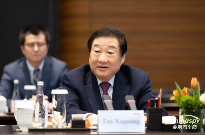 譚旭光：濰柴動(dòng)力與美國(guó)EControls公司要在市場(chǎng)中展現(xiàn)合作優(yōu)勢(shì)！