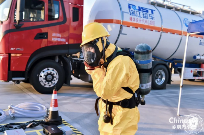 冠軍的選擇 瑞江罐車閃耀2023中國危運(yùn)安全技能大賽