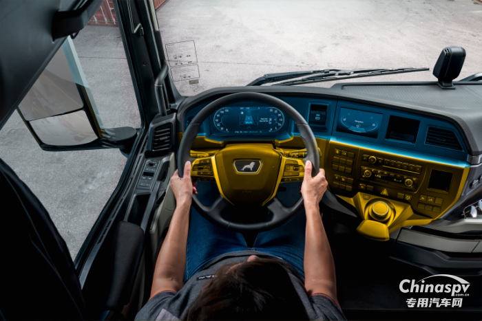 全球領(lǐng)先！曼恩全新一代TGX榮獲“值得用戶信賴?yán)滏溸\(yùn)輸車”獎(jiǎng)