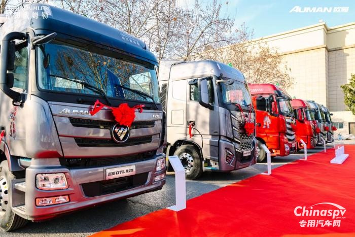 歐曼GTL星翼版LNG危化品運輸車?河南上市